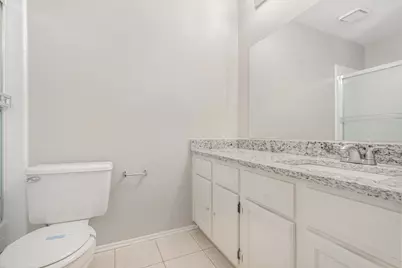 2921 Menlo Park Lane, Carrollton, TX 75007 - Photo 17