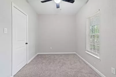 412 Chicago Avenue, Fort Worth, TX 76103 - Photo 5