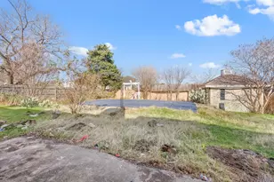 8209 Pearl St, North Richland Hills, TX 76180 - Photo 17