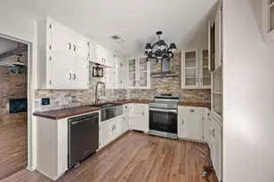 8209 Pearl St, North Richland Hills, TX 76180 - Photo 9