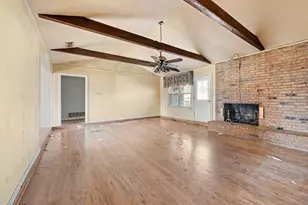 8209 Pearl St, North Richland Hills, TX 76180 - Photo 5