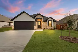 1318 Oleander Dr, Tolar, TX 76476 - Photo 1