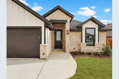 1318 Oleander Drive, Tolar, TX 76476 - Photo 3