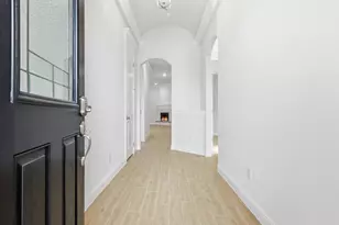 1318 Oleander Dr, Tolar, TX 76476 - Photo 5