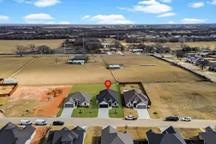 1318 Oleander Dr, Tolar, TX 76476 - Photo 39