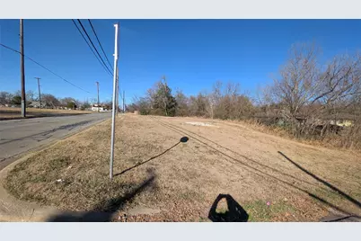 1103 N Broughton Street, Sherman, TX 75090 - Photo 1