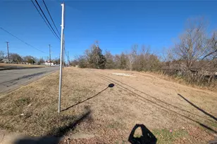 1103 N Broughton St, Sherman, TX 75090 - Photo 1