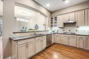 2205 Canton St, Dallas, TX 75201 - Photo 5