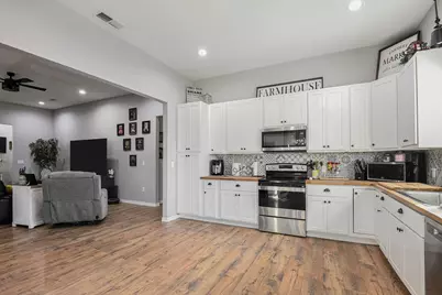 143 Quail Lane, Boyd, TX 76023 - Photo 11