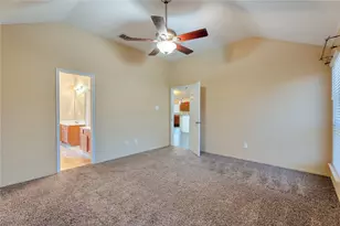 4816 Sapphire Ln, Granbury, TX 76049 - Photo 19