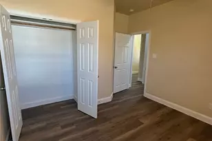 200 S Oak St, Venus, TX 76028 - Photo 15