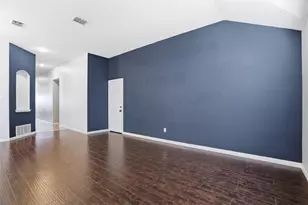 10809 Deer Trail, Fort Worth, TX 76140 - Photo 11