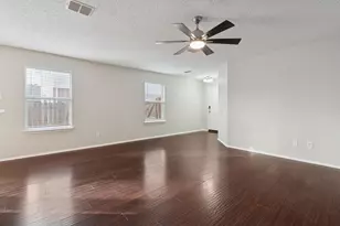 8201 Canoe Ridge Ln, Denton, TX 76210 - Photo 5