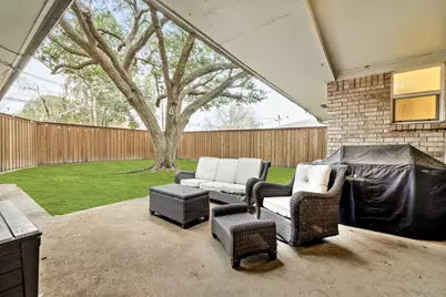 12028 Brookmeadow Lane, Dallas, TX 75218 - Photo 21