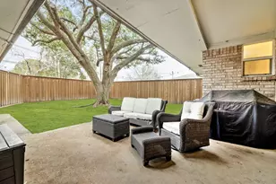 12028 Brookmeadow Ln, Dallas, TX 75218 - Photo 21