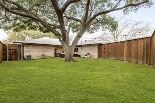 12028 Brookmeadow Ln, Dallas, TX 75218 - Photo 23