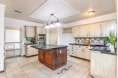 716 Bridget Way, Hurst, TX 76054 - Photo 13