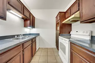 9254 Forest Ln, Dallas, TX 75243 - Photo 7