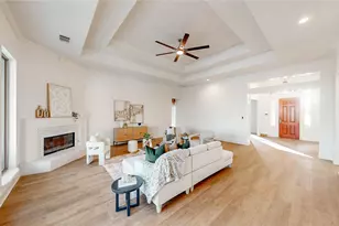 326 W Hickory Ridge Cir, Argyle, TX 76226 - Photo 9