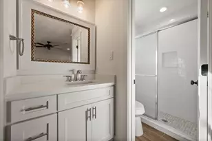 520 NW Charlyne Dr, Burleson, TX 76028 - Photo 17