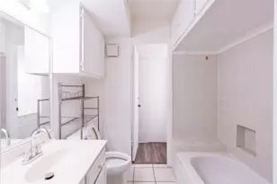 1801 W Srping Creek Pkwy, Plano, TX 75023 - Photo 11