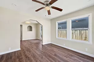 2838 Frost Ave, Dallas, TX 75215 - Photo 5