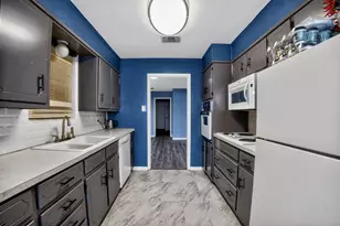 1304 E Franklin St, Hillsboro, TX 76645 - Photo 15