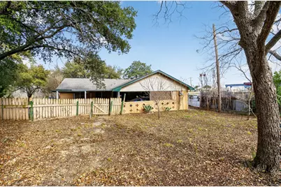 1304 E Franklin Street, Hillsboro, TX 76645 - Photo 31