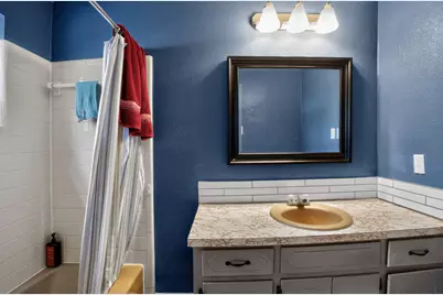 1304 E Franklin Street, Hillsboro, TX 76645 - Photo 29