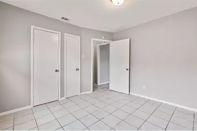 811 Redbird Drive #815, Irving, TX 75061 - Photo 11