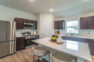 440 Rose Ave, Cleburne, TX 76033 - Photo 7