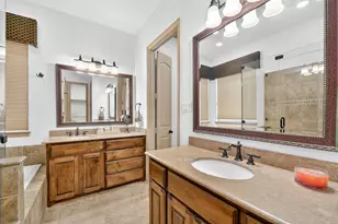 2012 S Hill Dr, Irving, TX 75038 - Photo 27