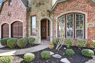 2012 S Hill Dr, Irving, TX 75038 - Photo 3