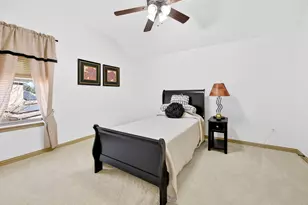 2012 S Hill Dr, Irving, TX 75038 - Photo 33