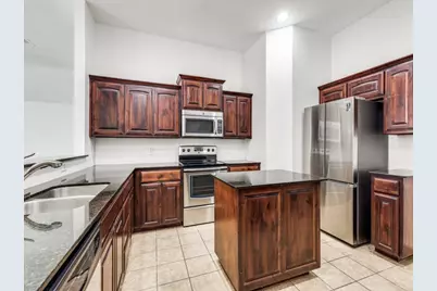 2033 Cattle Creek Road, Fort Worth, TX 76134 - Photo 11