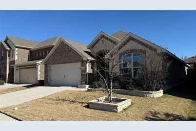 11016 Silver Falls Court, Fort Worth, TX 76244 - Photo 3
