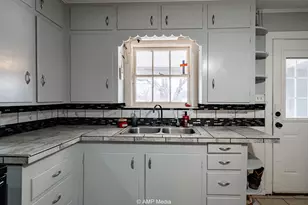 406 N Swenson St, Stamford, TX 79553 - Photo 9