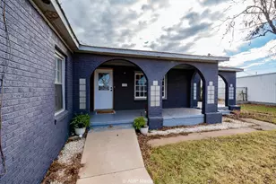 406 N Swenson St, Stamford, TX 79553 - Photo 3