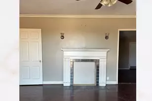 1406 Lynn Hvn Ave, Dallas, TX 75216 - Photo 1