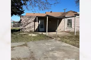 1406 Lynn Hvn Ave, Dallas, TX 75216 - Photo 9