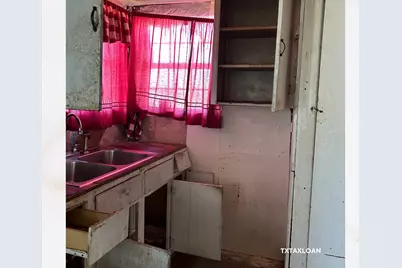 1406 Lynn Haven Avenue, Dallas, TX 75216 - Photo 3