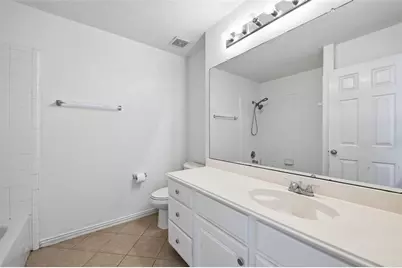 5709 Christy Lane, Haltom City, TX 76137 - Photo 31