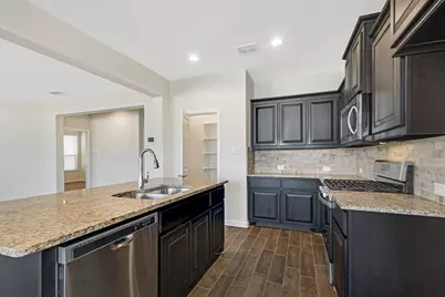 16021 Tottenhall Pass, Fort Worth, TX 76247 - Photo 13