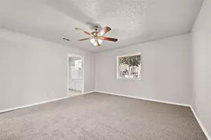 811 Katherine Ct, Cedar Hill, TX 75104 - Photo 11