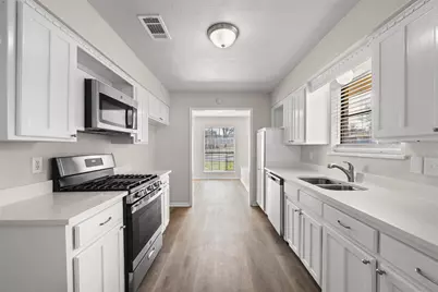 811 Katherine Court, Cedar Hill, TX 75104 - Photo 9