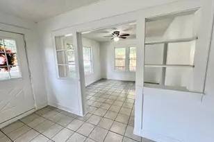 308 N Retta St, Fort Worth, TX 76111 - Photo 5
