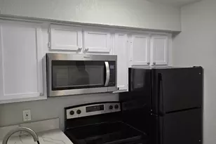 9821 Walnut St, Dallas, TX 75243 - Photo 15