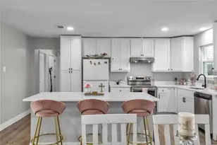 9255 Palisade Dr, Dallas, TX 75217 - Photo 11