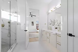 1967 Gallagher St, Dallas, TX 75212 - Photo 19