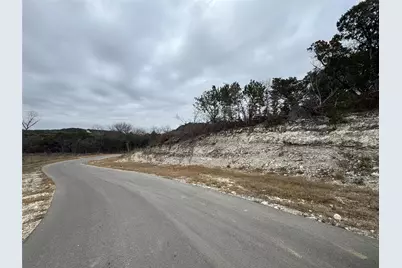 7215 Palm Hills Drive, Cleburne, TX 76093 - Photo 13